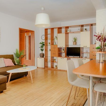Old Town Chic 1 Bedroom W Self Check In Boekarest Buitenkant foto
